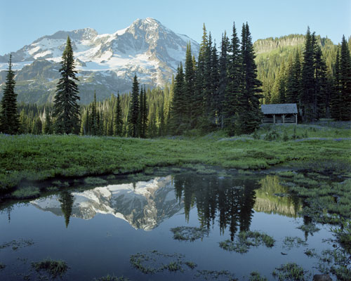 Meadow and pond to the southwest of Mount Rainier