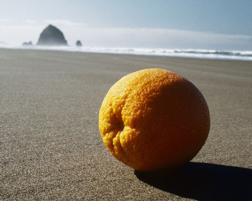 Lunchtime at Cannon Beach, with a view of Haystack Rock; location for the film: The Goonies