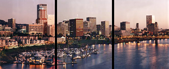 Panoramic view from the Marquam Bridge of the Willamette River, Downtown Portland and the Hawthorne Bridge